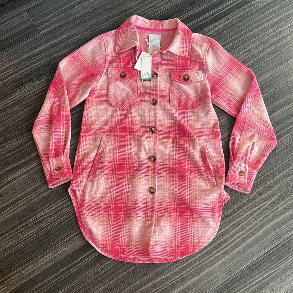 Fornia plaid Shacket - Picture 2 of 7